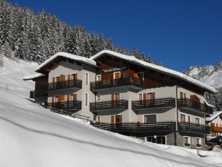 Hotel Meuble Rosalpina Isolaccia Exterior foto